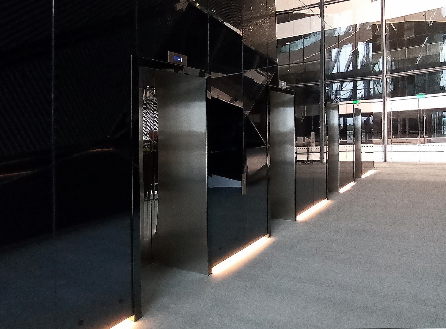 Лифтовые порталы